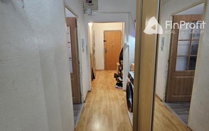 Na predaj 3-izbový byt s garážou  Bratislava – Rača