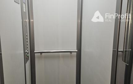 Na predaj 3-izbový byt s garážou  Bratislava – Rača