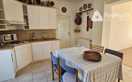 Na predaj rodinný dom v obci Ratnovce s krásnym  pozemkom 1202m2