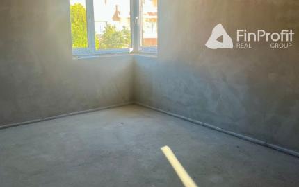 Moderný dom pod lesom Nitrianske Hrnčiarovce-SKOLAUDOVANÉ