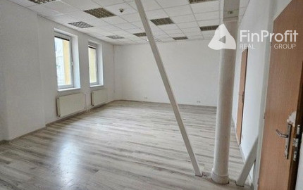 Kancelárie v administratívnej časti Hotela Saffron na prenájom - od 20 m2, Radlinského ul.