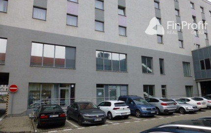 Kancelárie v administratívnej časti Hotela Saffron na prenájom - od 20 m2, Radlinského ul.