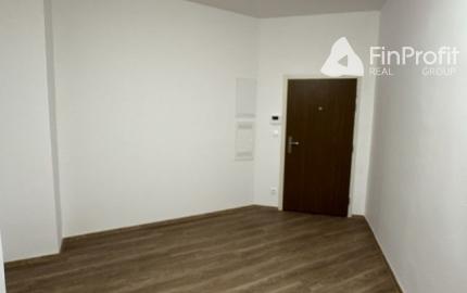 Kompletne zrekonštruovaný, klimatizovaný 4i byt na predaj - 102 m2, v Starom meste.