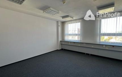 Reprezentatívny kancelársky priestor na prenájom – 132 m², Košická ulica.