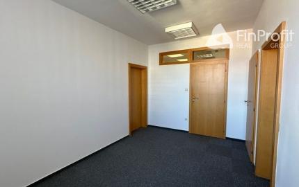 Reprezentatívny kancelársky priestor na prenájom – 132 m², Košická ulica.