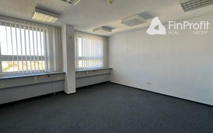 Reprezentatívny kancelársky priestor na prenájom – 132 m², Košická ulica.