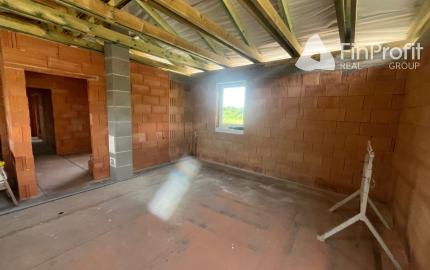 NOVOSTAVBA ZBEHY-POSLEDNÝ VOLNÝ REZERVOVANÉ