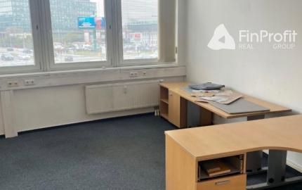 Predaj polyfunkčné priestory v centre