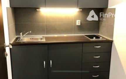 Kancelárske priestory na prenájom - od 12 m2, Pestovateľská ul. Možnosť kúpy.