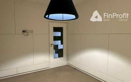 Kancelársky priestor so samostatným vstupom na prenájom - 98 m2, ul. Na Pántoch