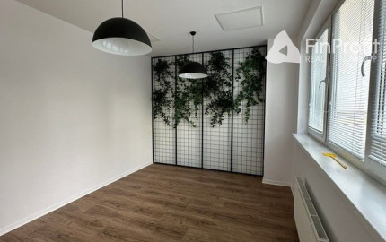 Kancelársky priestor so samostatným vstupom na prenájom - 98 m2, ul. Na Pántoch