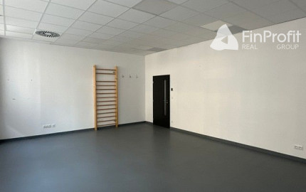 Priestory pre šport a fyzioterapiu na prenájom - 106 m2 a 112 m2, OBC Tomášikova