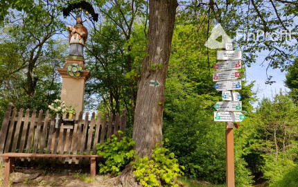 Predám pozemok vo Vyhniach + stavebné povolenie na chatu.