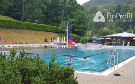 Predám pozemok vo Vyhniach + stavebné povolenie na chatu.