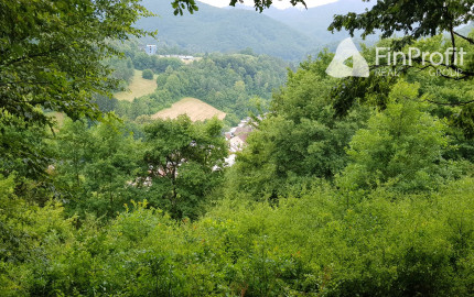 Predám pozemok vo Vyhniach + stavebné povolenie na chatu.