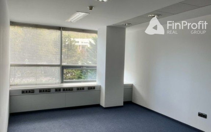 Kancelárske priestory vo Westend Tower na prenájom - od 14 m2, ul. Dúbravská cesta.