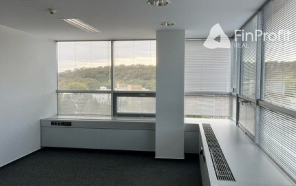 Kancelárske priestory vo Westend Tower na prenájom - od 14 m2, ul. Dúbravská cesta.