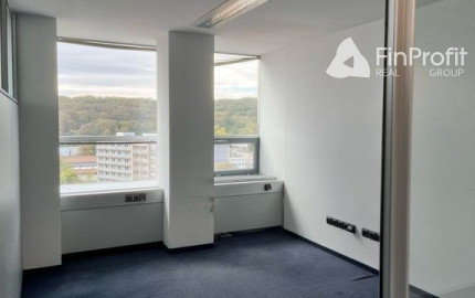 Kancelárske priestory vo Westend Tower na prenájom - od 14 m2, ul. Dúbravská cesta.