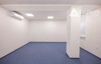 Kancelárske priestory na prenájom s možnosťou kúpy - od 10 m2, Vajnorská ul.