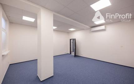 Kancelárske priestory na prenájom s možnosťou kúpy - od 10 m2, Vajnorská ul.