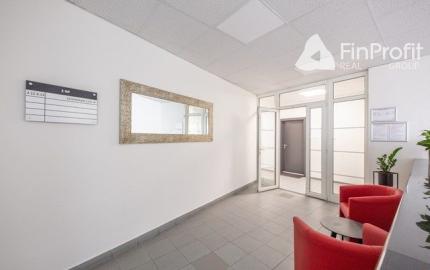 Kancelárske priestory na prenájom s možnosťou kúpy - od 10 m2, Vajnorská ul.