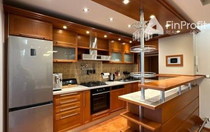 Útulný, zrekonštruovaný a klimatizovaný 2i byt s pivnicou na prenájom - 76 m2, Teplická ul.