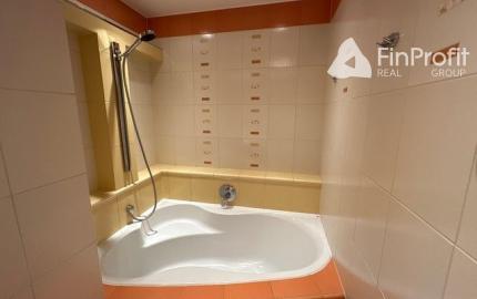 Útulný, zrekonštruovaný a klimatizovaný 2i byt s pivnicou na prenájom - 76 m2, Teplická ul.