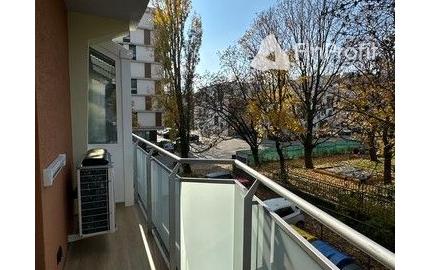 Útulný, zrekonštruovaný a klimatizovaný 2i byt s pivnicou na prenájom - 76 m2, Teplická ul.