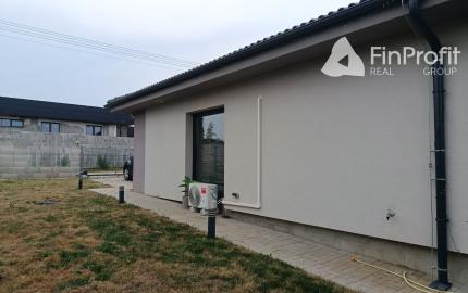 Na predaj novostavba 3 izb.bungalovu, Trávnica.