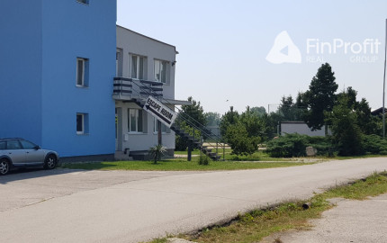 Predám pozemok na nitrianskom letisku v Janíkovciach.