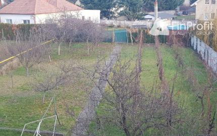 Predám stavebný pozemok 730m2 Nitra - Zobor.