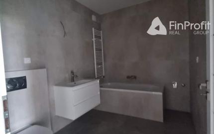 Skolaudované 3i byty v tehlovej novostavbe.