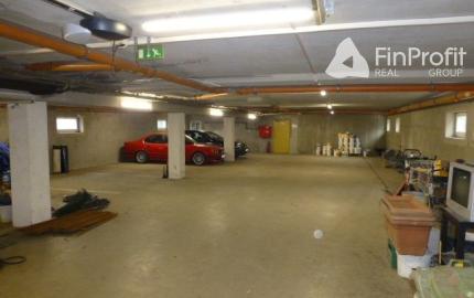 Zrekonštruované kancelárie na prenájom. Možnosť prenájmu skladu - od 11 m2, Slovnaftská ul.