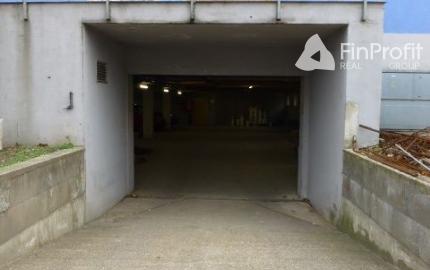 Zrekonštruované kancelárie na prenájom. Možnosť prenájmu skladu - od 11 m2, Slovnaftská ul.