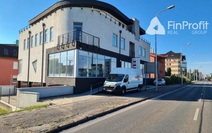 Kancelársky priestor v nízko-podlažnej budove s výťahom na prenájom - 200 m2, Rožňavská ul.