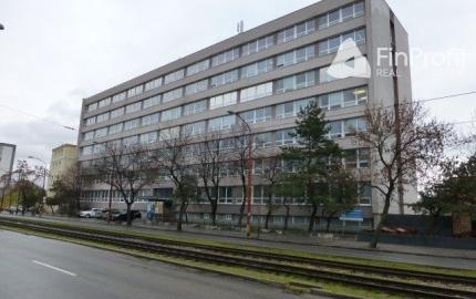 Kancelárske priestory s umývadlom - od 15 m2, Račianska ul.