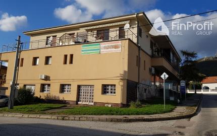 Predám polyfunkčnú budovu - kompletne prenajatú v Nitre.