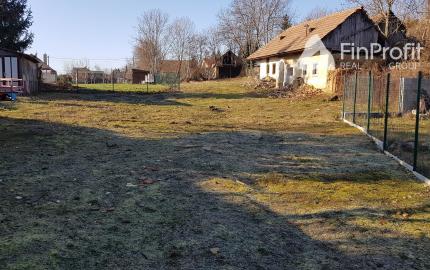 Predám stavebný pozemok Nitra - Štitáre.