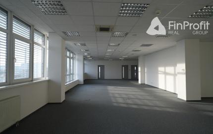 Na prenájom flexibilné kancelárske priestory od 37m2 v modernej administratívnej budove