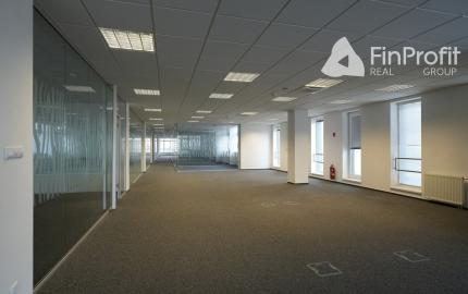Na prenájom flexibilné kancelárske priestory od 37m2 v modernej administratívnej budove