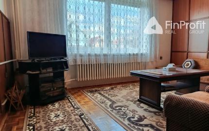 Predaj veľkého RD s 30 árovým pozemkom.