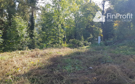 Predám stavebný pozemok na RD v Banskej Štiavnici.