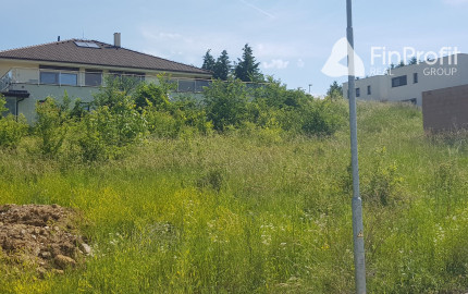 Predám stavebný pozemok Nitra - Šúdolská ulica.