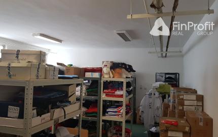 Predám výrobnú halu s kanceláriami v Nitre - Horné Krškany.