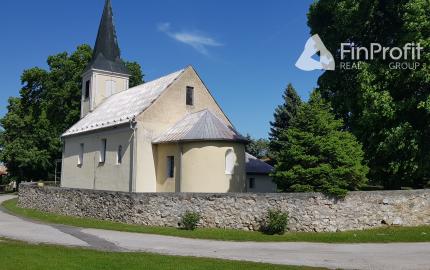 Predám stavebný pozemok Podhorany Sokolníky 5867m2.