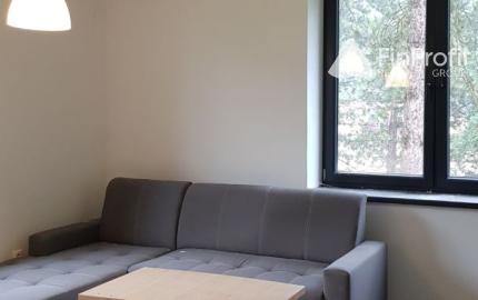 Predám budovu so 7 apartmánmi vo výstavbe vo Vyhniach.