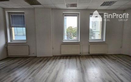 Kancelária v administratívnej časti Hotela Saffron - 48,9 m2, Radlinského ul.