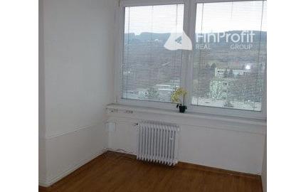 Kancelária s parkovacím miestom zdarma na prenájom - 15,6 m2, Račianska ul.