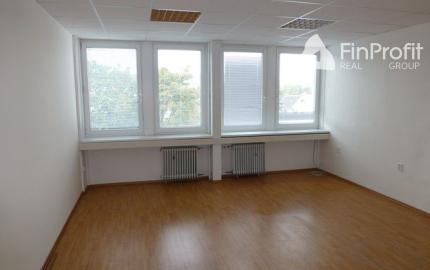 Kancelárske priestory na prenájom - od 12 m2, Pluhová ul.