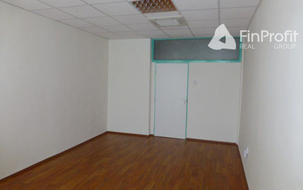 Kancelárske priestory pri OC Vivo na prenájom - od 13 m2, Pluhová ul.